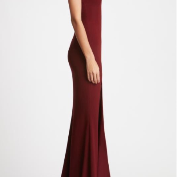 DRESS THE POPULATION Burgundy Iris High Slit Gown - Picture 4 of 8